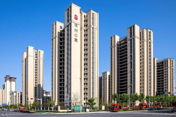 聚势赋能，，，筑巢引凤，，，数智共生，，，俊才安居 解码集团滨纷公寓品牌生长新路径